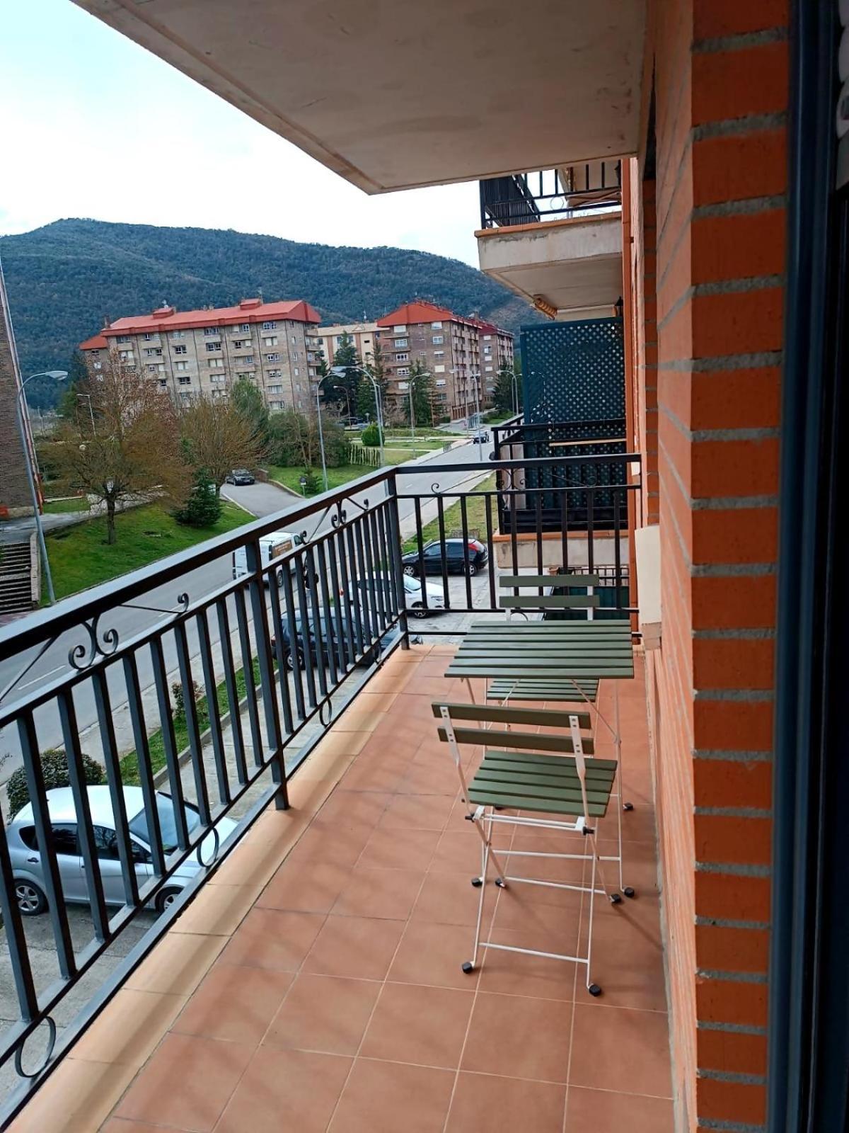 Apartamento O Mon Sabiñánigo Exteriér fotografie